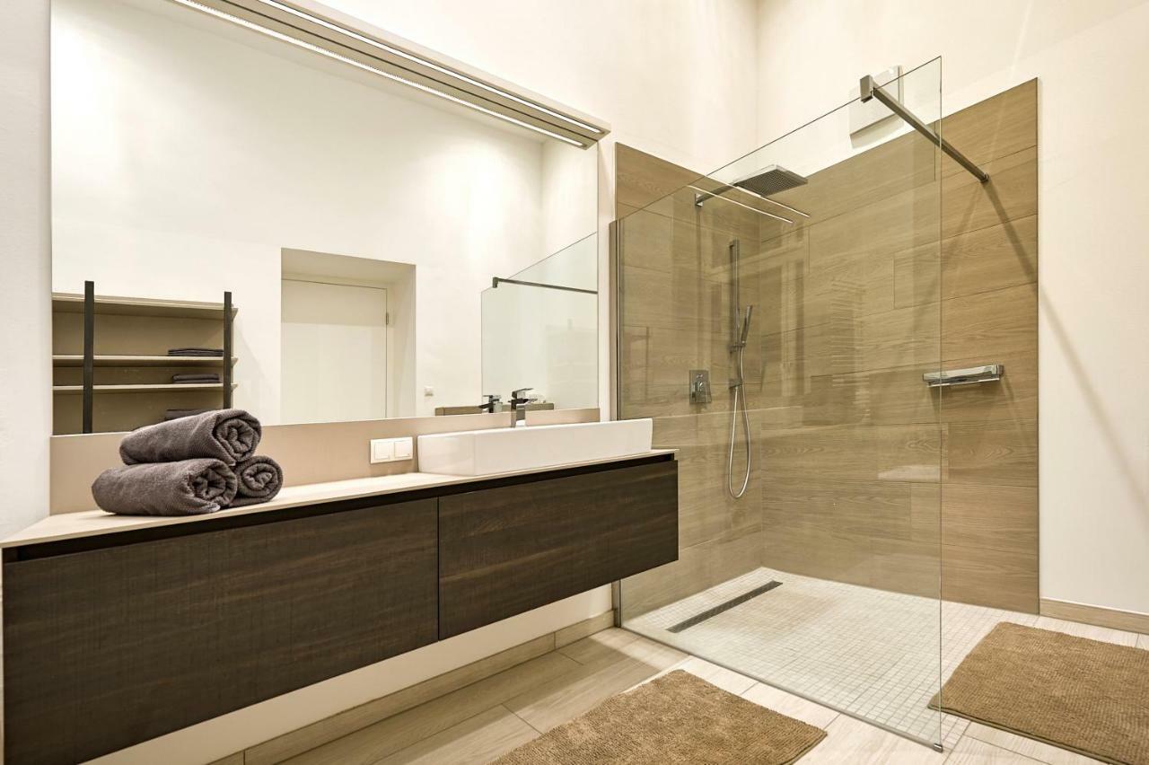 Central Luxury Apartment Wina Bagian luar foto