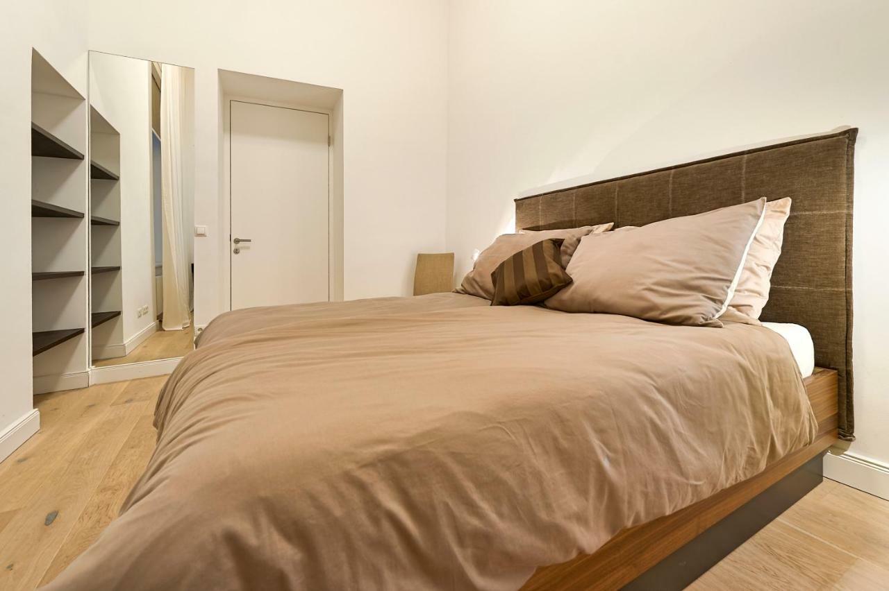 Central Luxury Apartment Wina Bagian luar foto