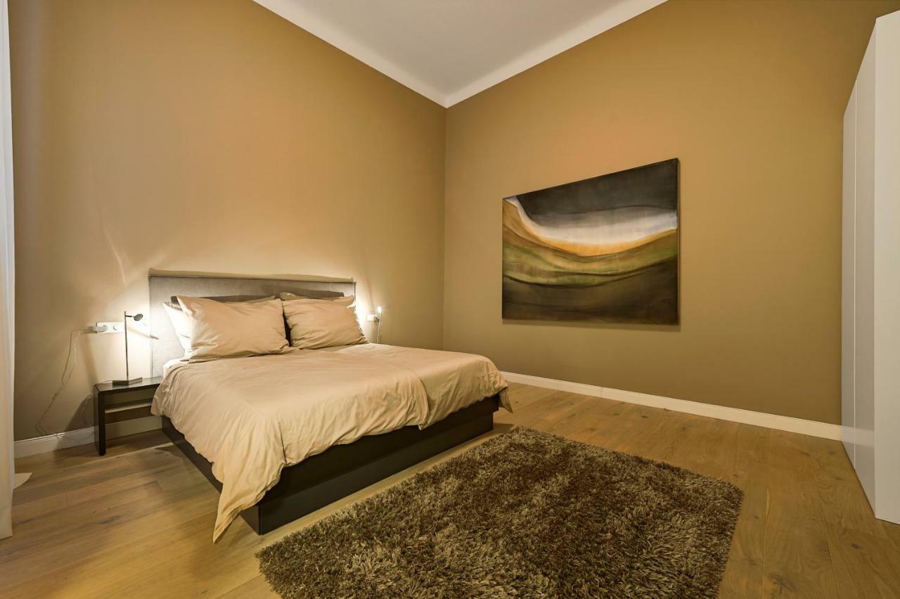 Central Luxury Apartment Wina Bagian luar foto